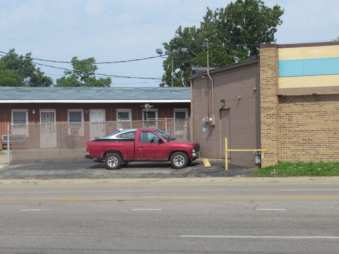 1244 E Sangamon Ave, Springfield, IL 62702